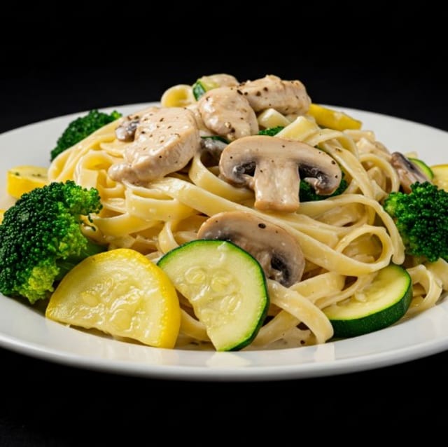 FETTUCINE PRIMAVERA WITH CHICKEN.