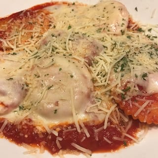 RAVIOLI POMODORO