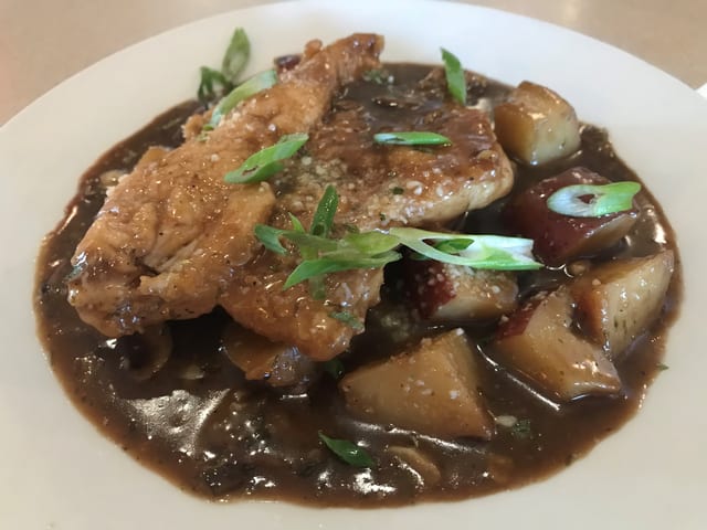 CHICKEN MARSALA.